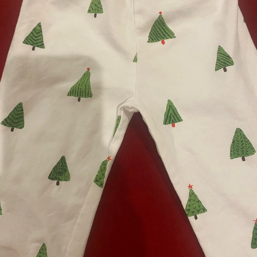 🎄😴Sugar Bee Blanks- Christmas Tree Pajamas-Size 3M